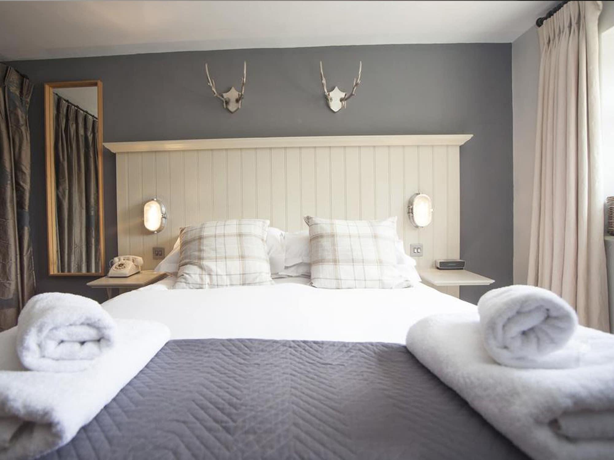 The Ragged Cot 호텔 Minchinhampton 외부 사진